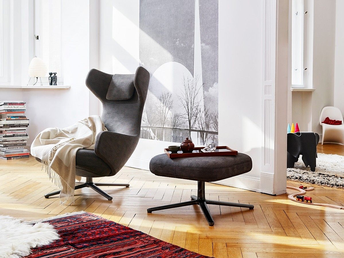 Vitra - Grand Repos lounge fauteuil met relaxsysteem. 