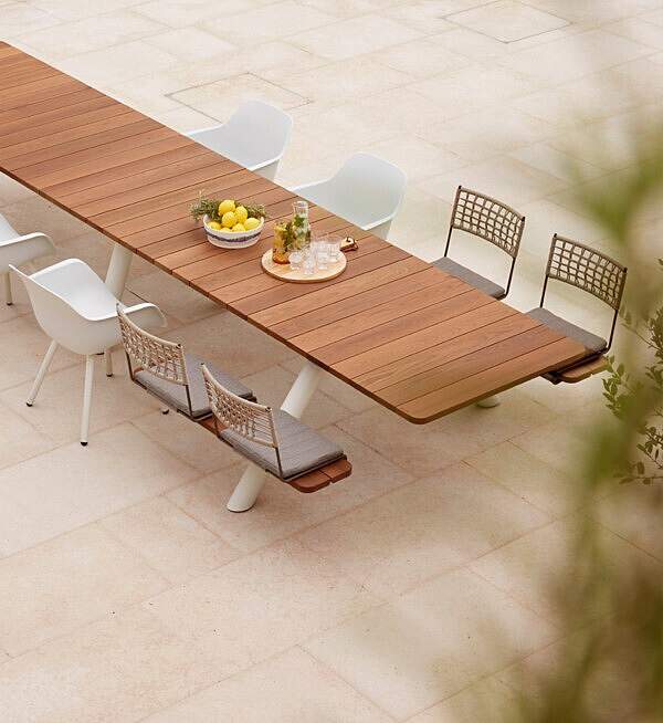 Ontdek de Panigiri outdoortafel bij Classo